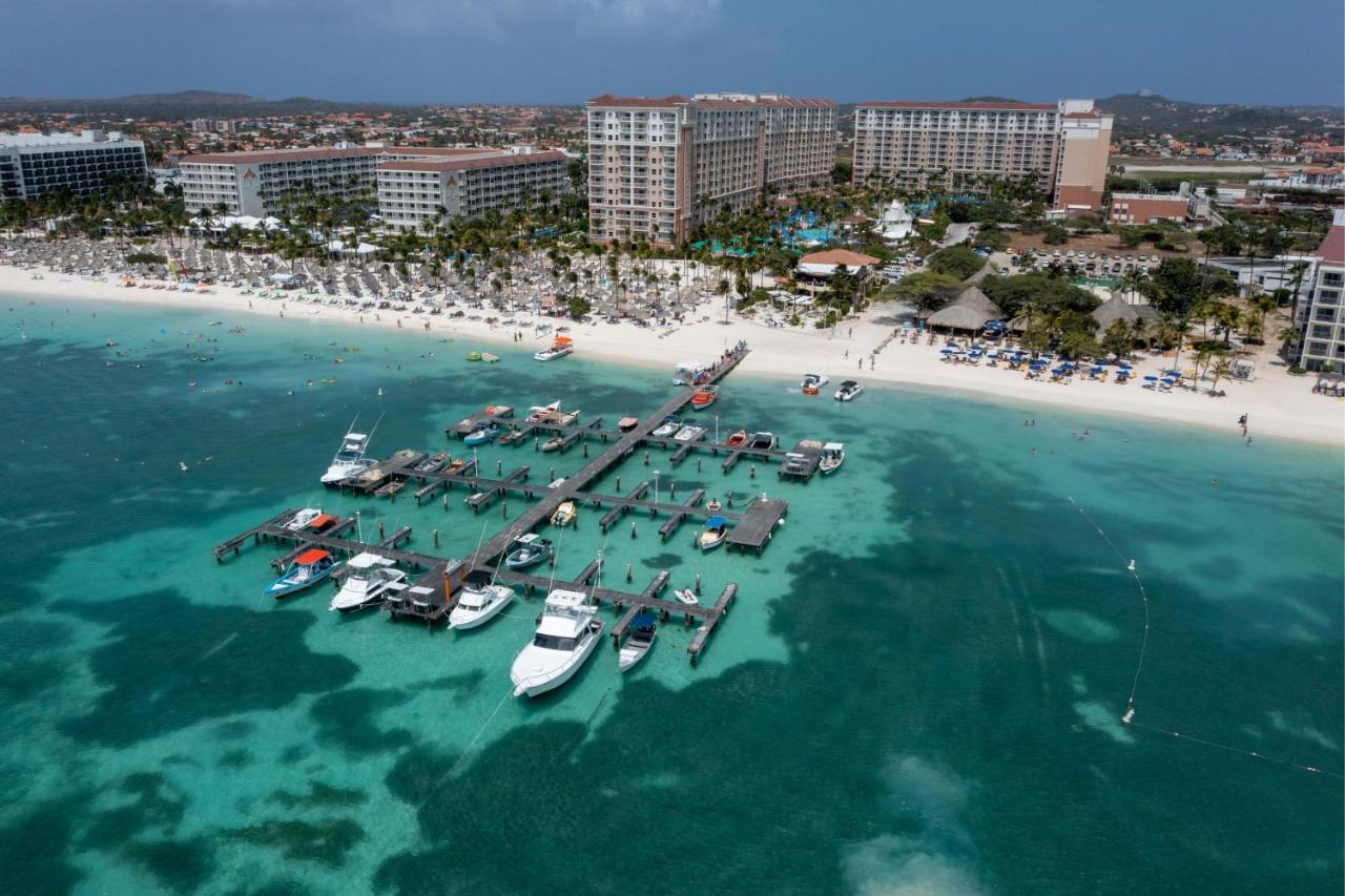 Отель Marriott'S Aruba Surf Club Палм Бич Экстерьер фото